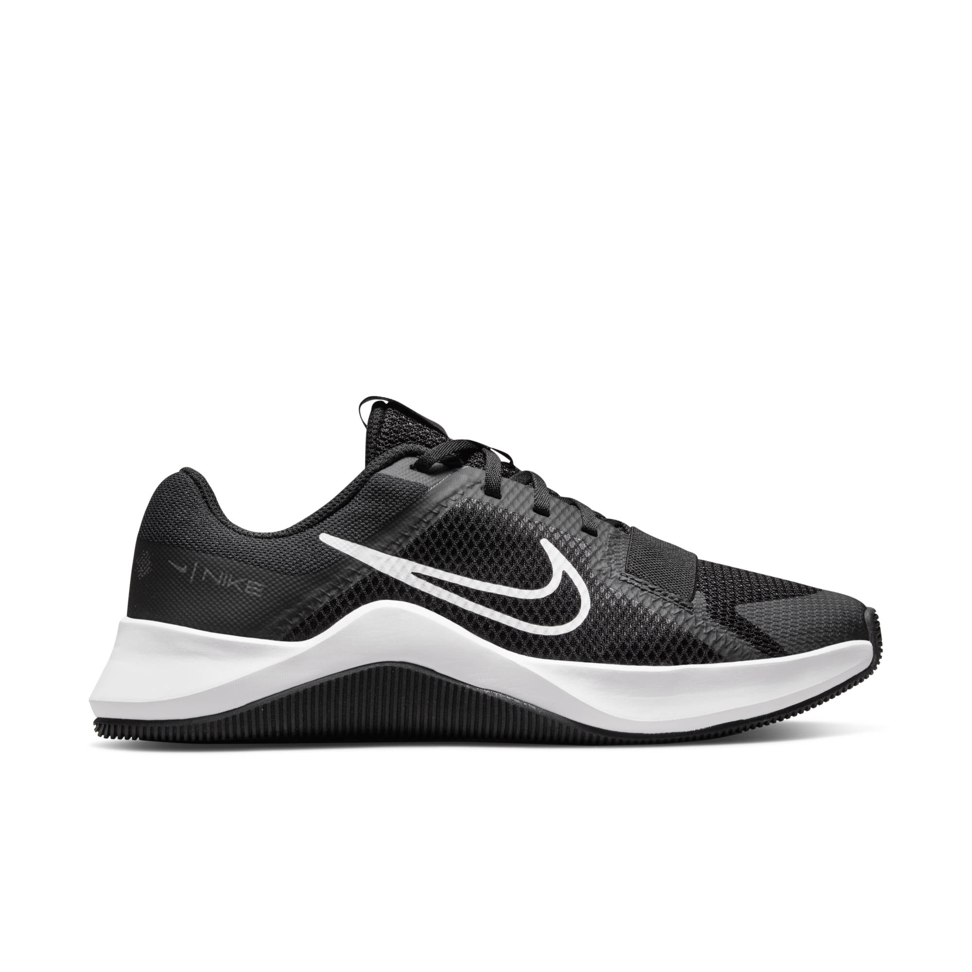 Black nike trainers size 2 2025